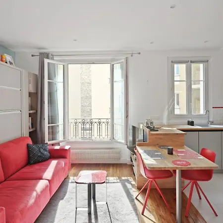 L'elegance Du 11eme - Grand Studio Refait A Neuf Apartment
